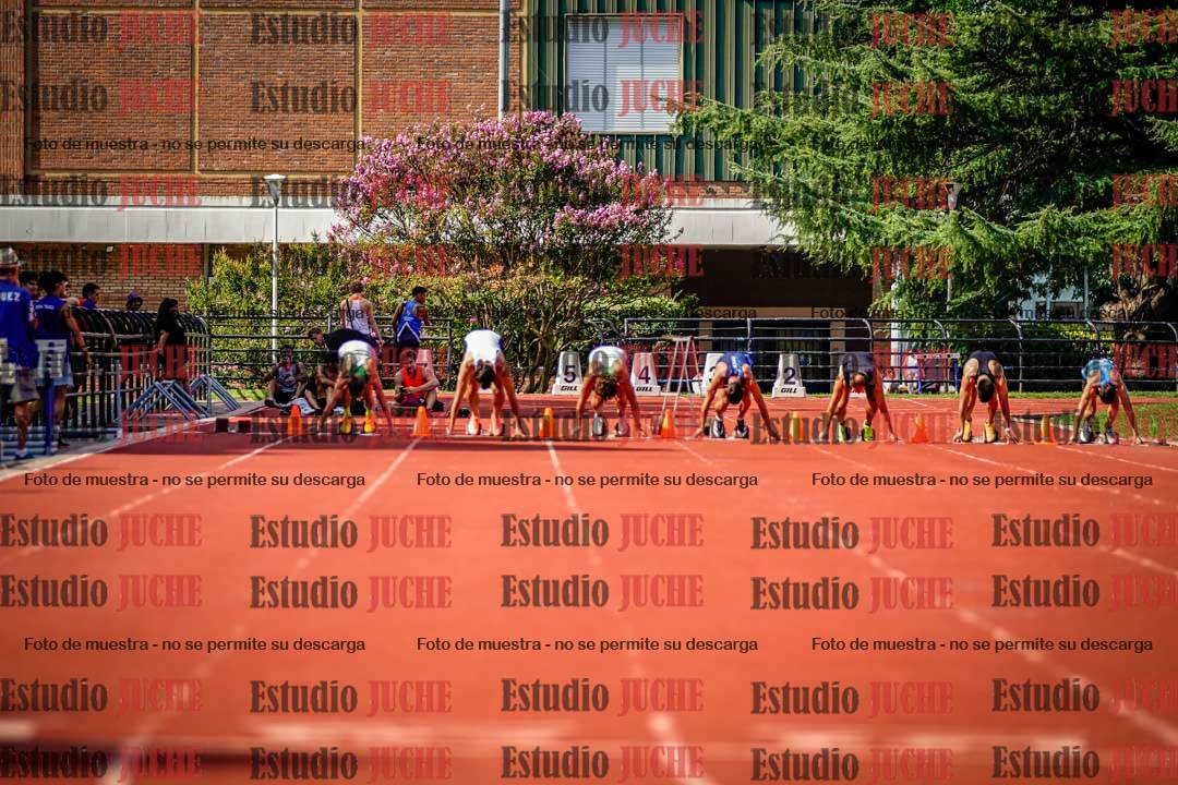 Fotos de los 60 m llanos de varones