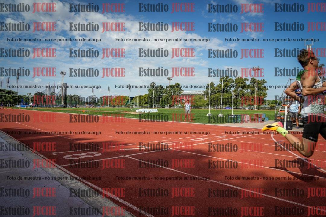 Fotos de los 60 m llanos de varones