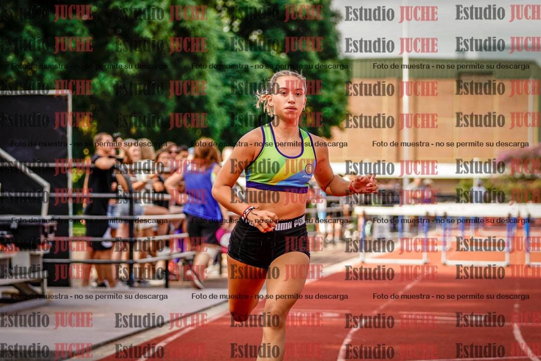 Fotos de los 60 m con vallas de mujeres