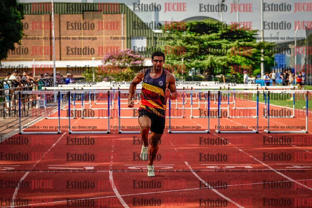 Fotos de los 60 m con vallas de varones