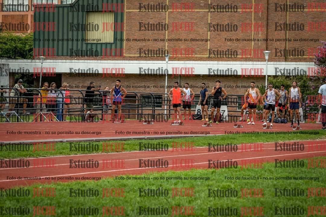 Fotos de los 100 m llanos de varones