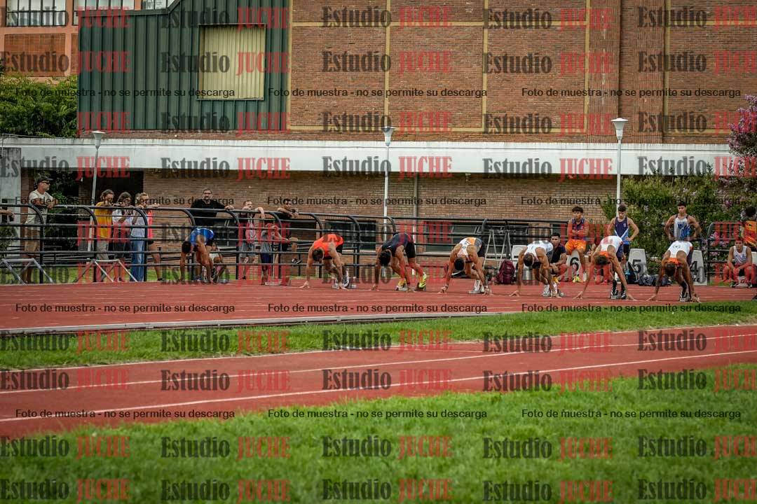 Fotos de los 100 m llanos de varones
