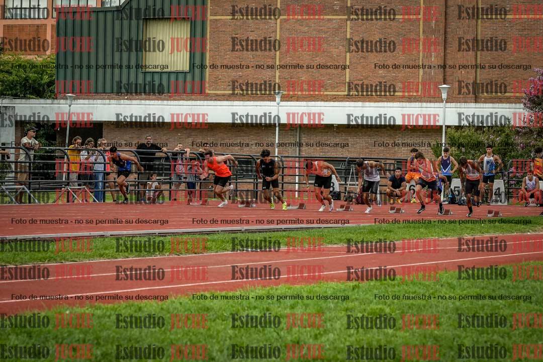 Fotos de los 100 m llanos de varones