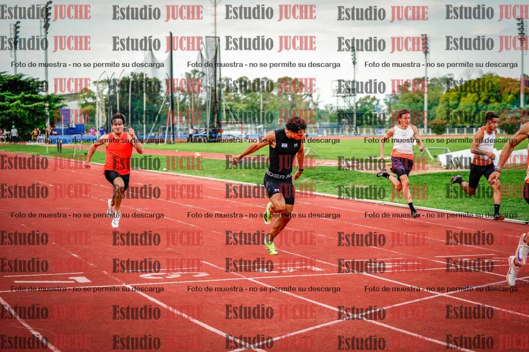 Fotos de los 100 m llanos de varones
