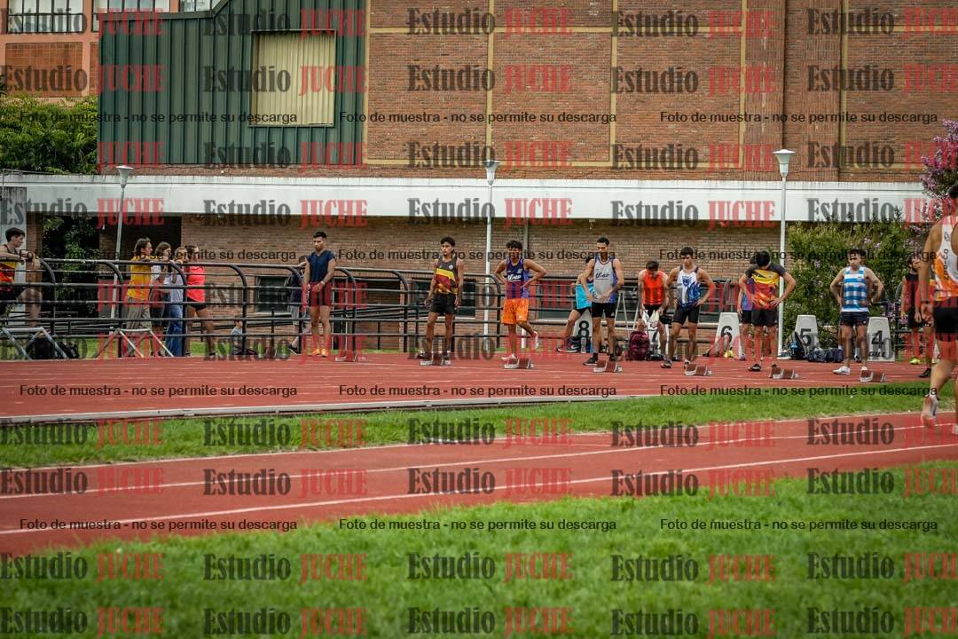 Fotos de los 100 m llanos de varones