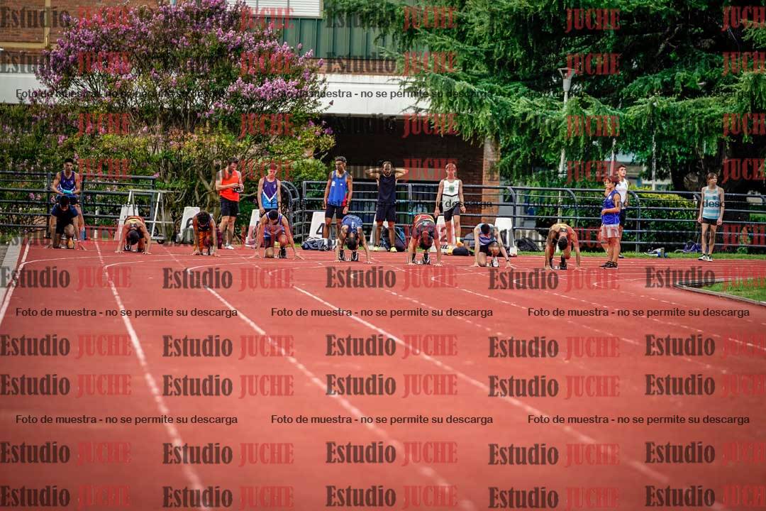 Fotos de los 100 m llanos de varones