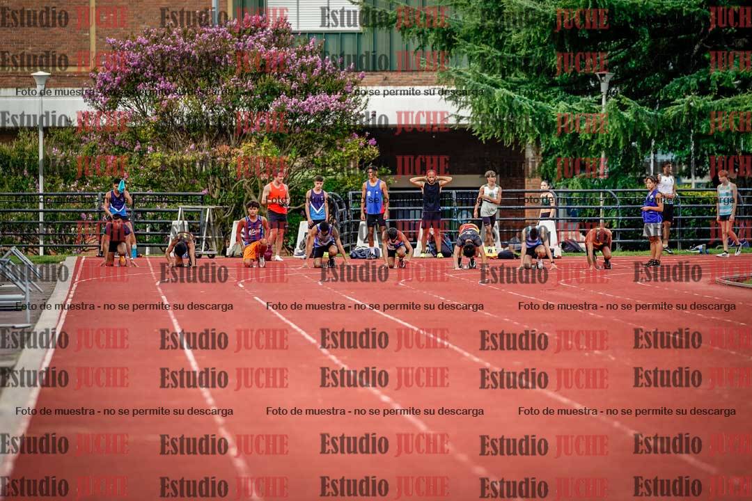 Fotos de los 100 m llanos de varones