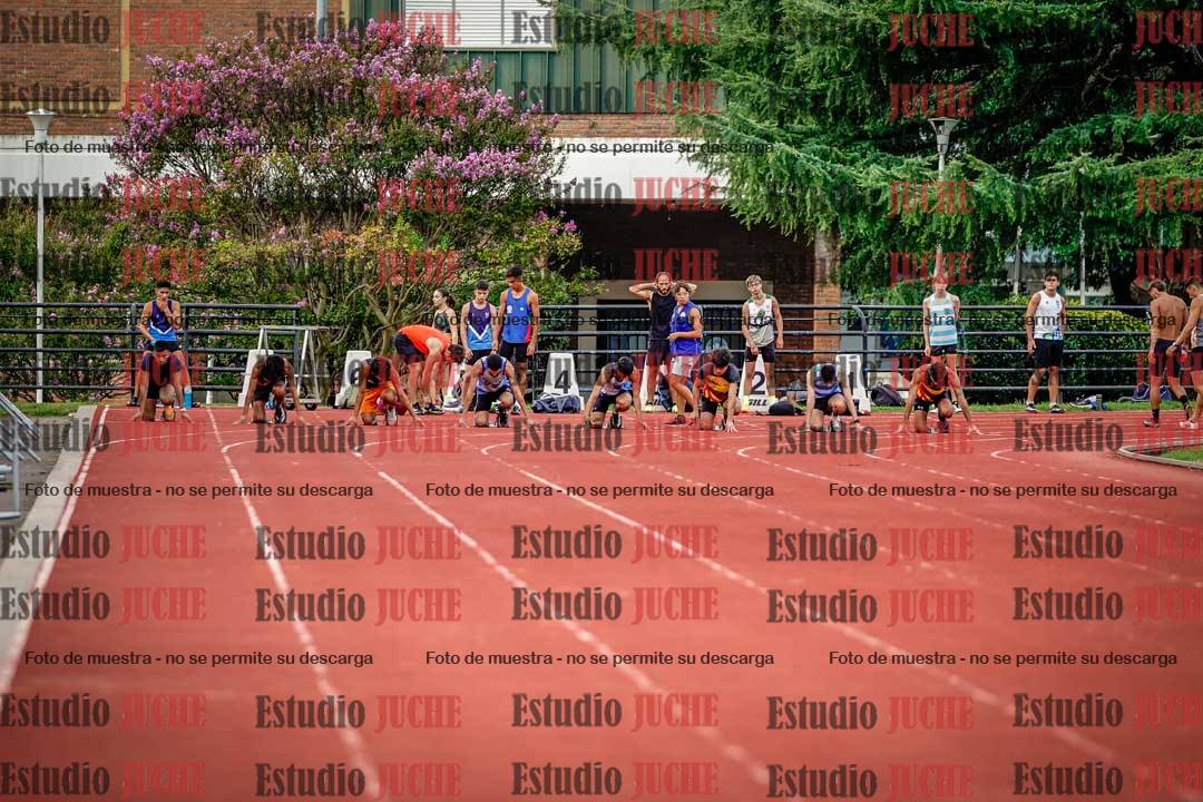 Fotos de los 100 m llanos de varones