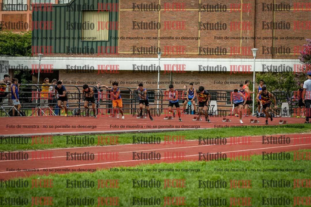 Fotos de los 100 m llanos de varones