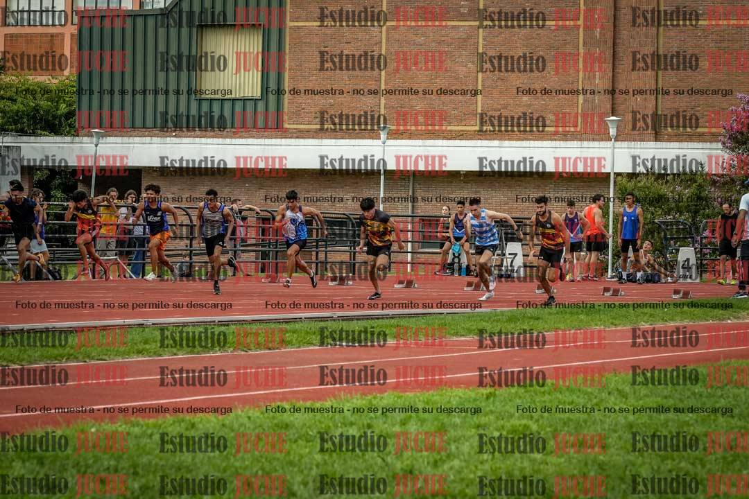 Fotos de los 100 m llanos de varones