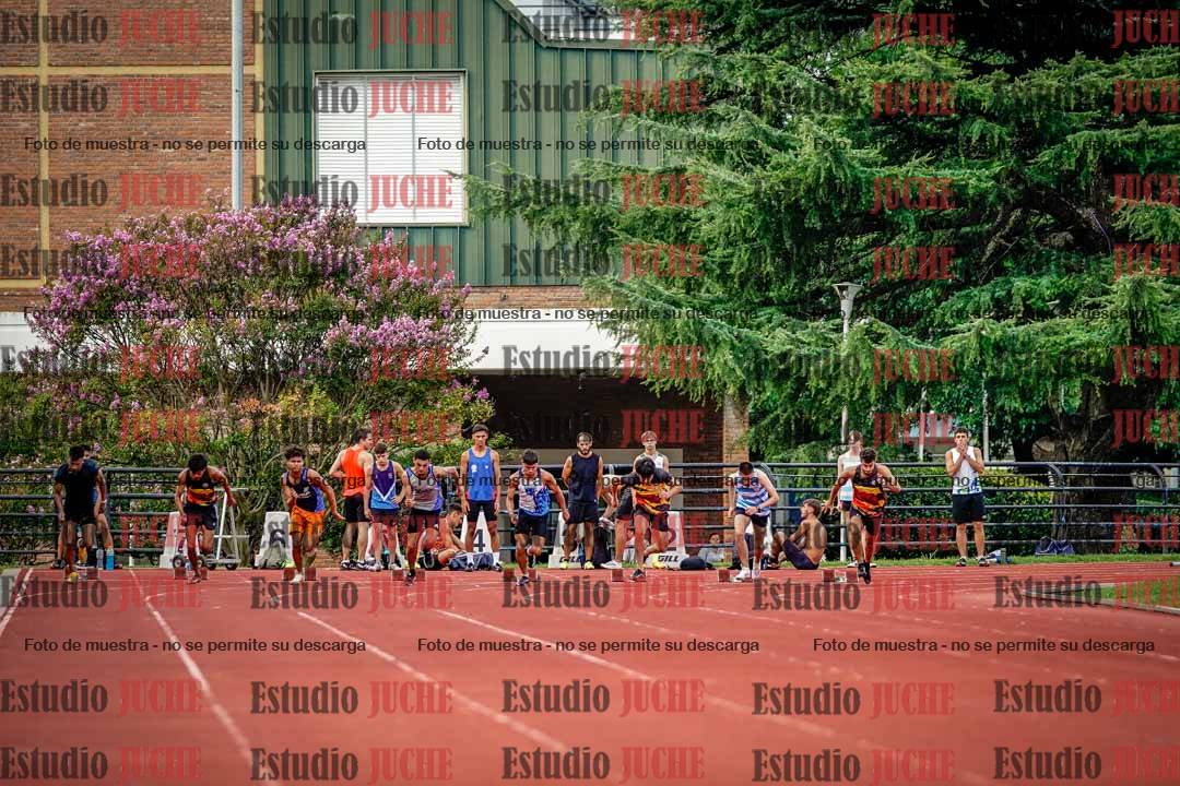 Fotos de los 100 m llanos de varones