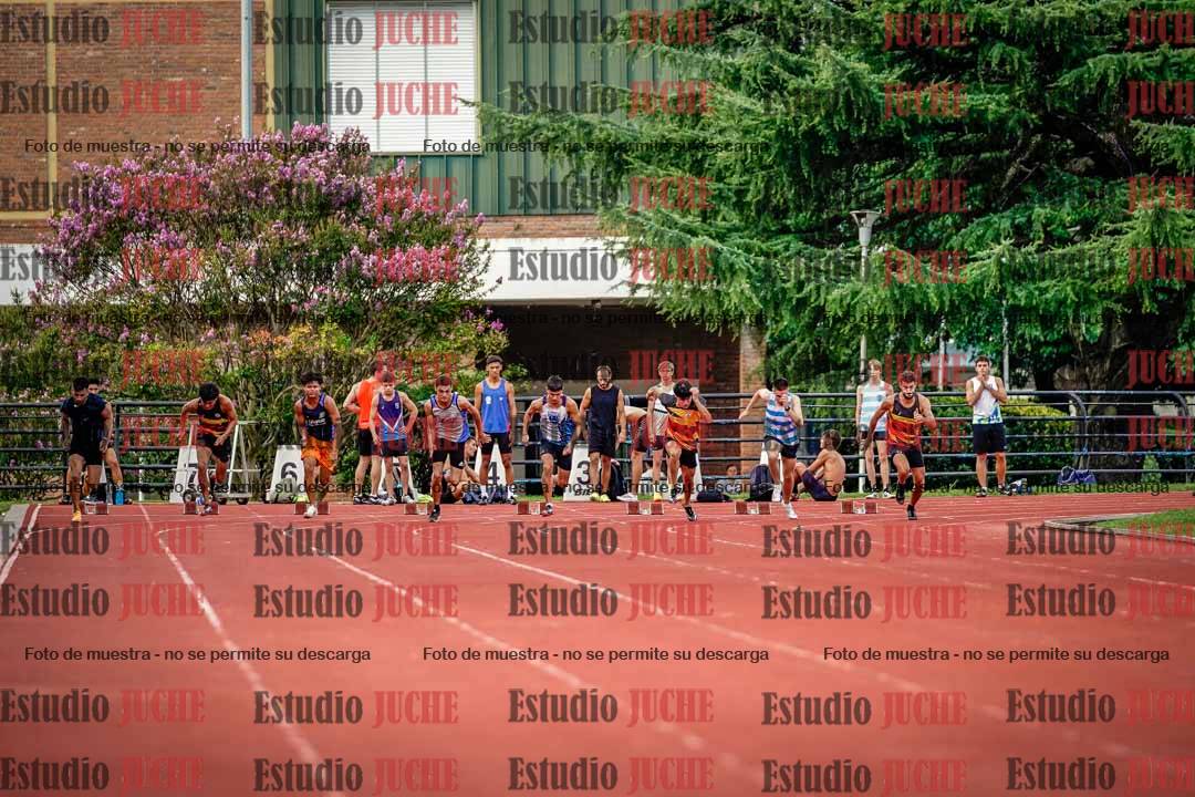 Fotos de los 100 m llanos de varones