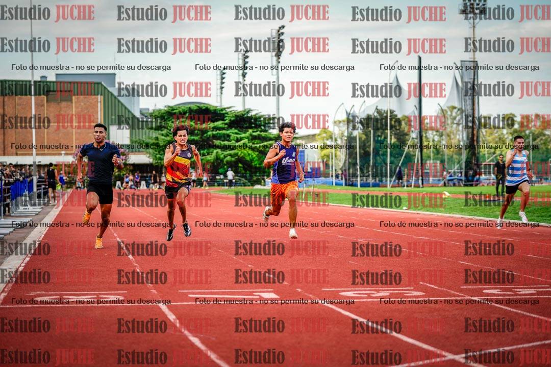 Fotos de los 100 m llanos de varones