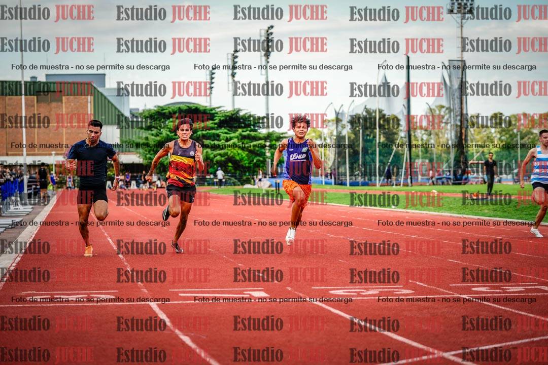 Fotos de los 100 m llanos de varones