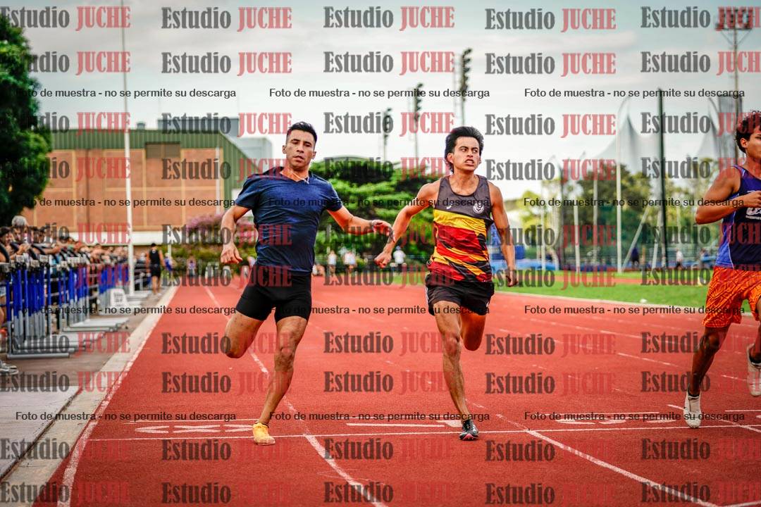 Fotos de los 100 m llanos de varones