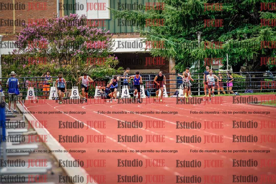 Fotos de los 100 m llanos de varones