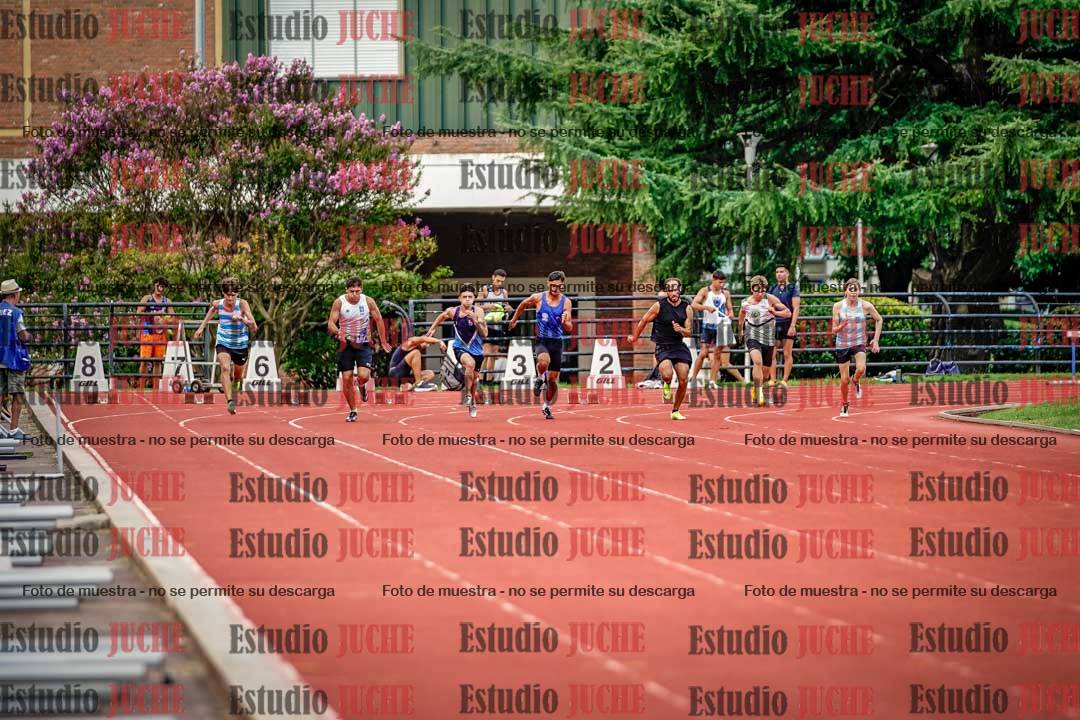 Fotos de los 100 m llanos de varones