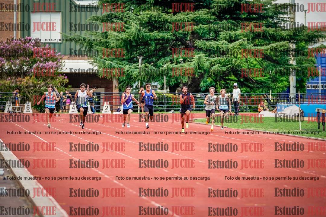 Fotos de los 100 m llanos de varones