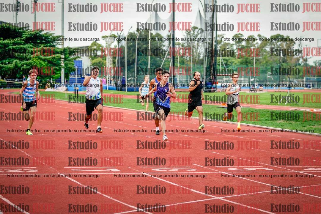 Fotos de los 100 m llanos de varones
