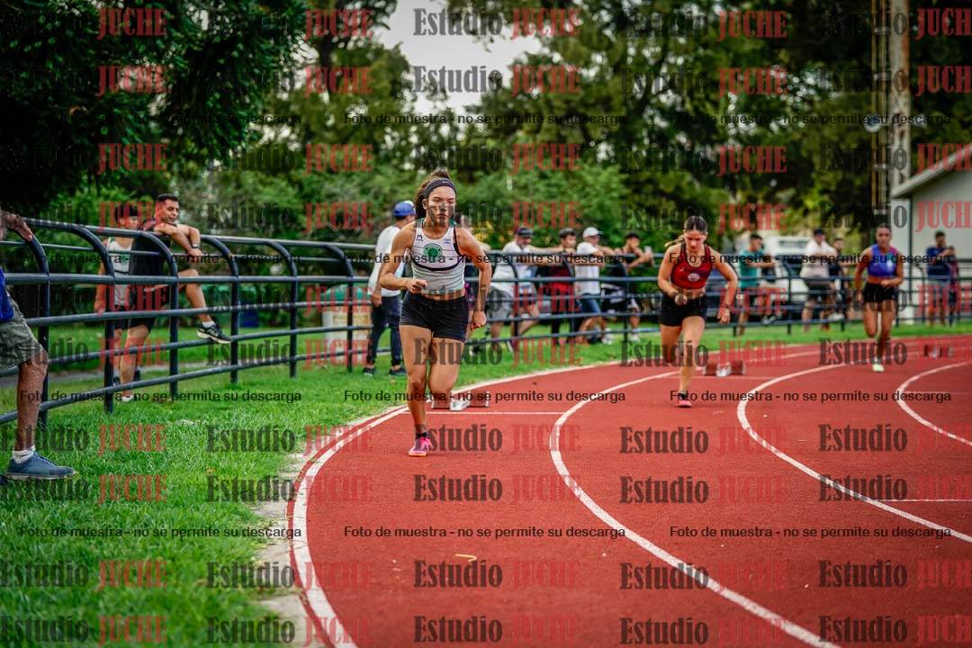 Fotos de los 400 m llanos de mujeres