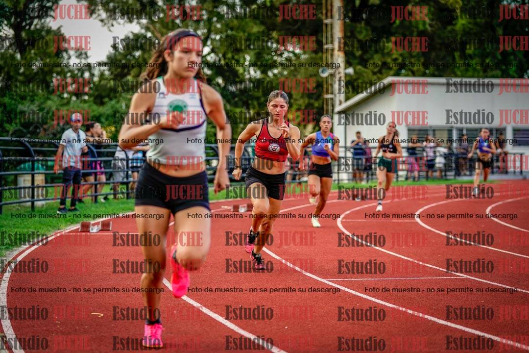 Fotos de los 400 m llanos de mujeres