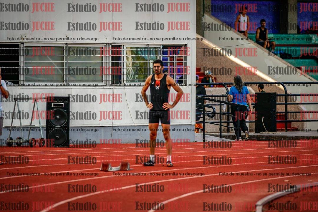 Fotos de los 400 m llanos de varones