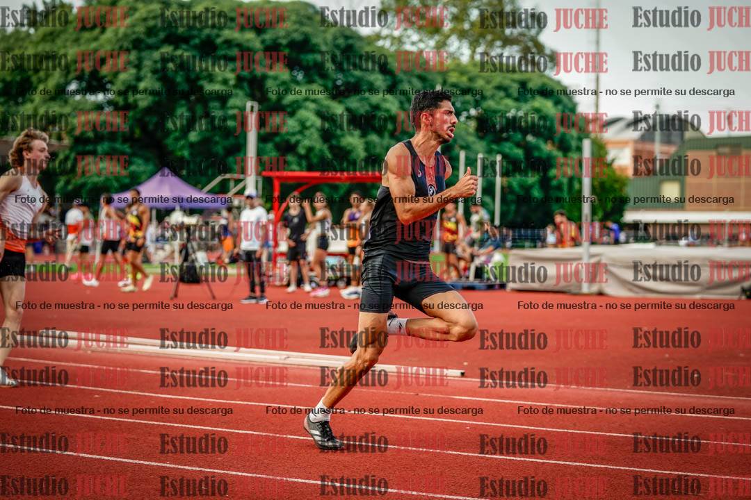 Fotos de los 400 m llanos de varones