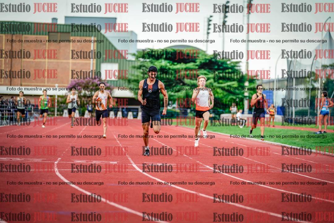 Fotos de los 400 m llanos de varones