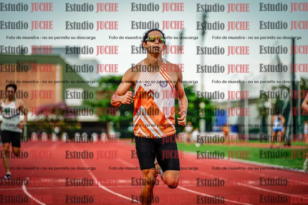 Fotos de los 400 m llanos de varones