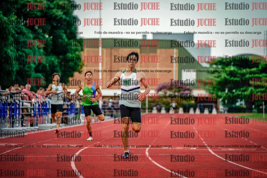 Fotos de los 400 m llanos de varones