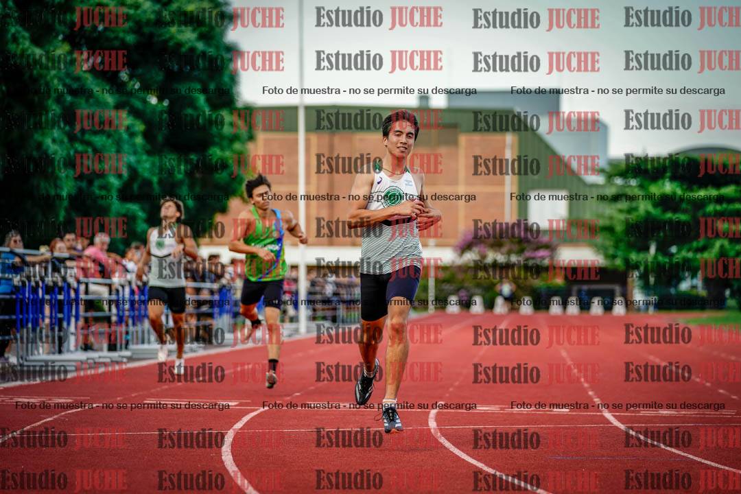 Fotos de los 400 m llanos de varones