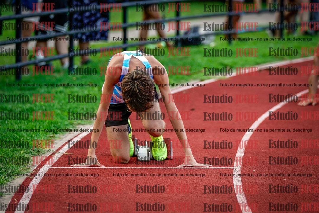 Fotos de los 400 m llanos de varones