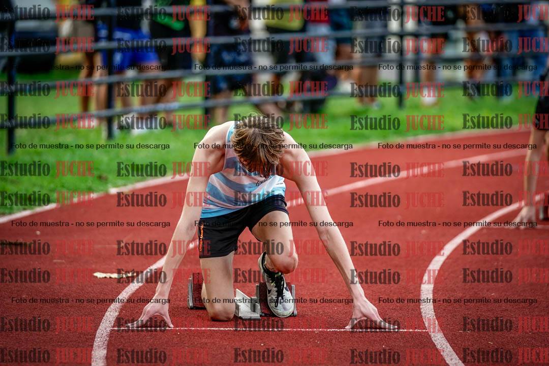 Fotos de los 400 m llanos de varones