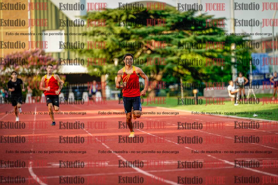Fotos de los 400 m llanos de varones