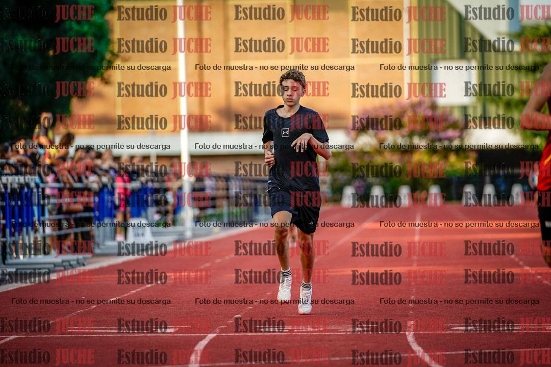 Fotos de los 400 m llanos de varones