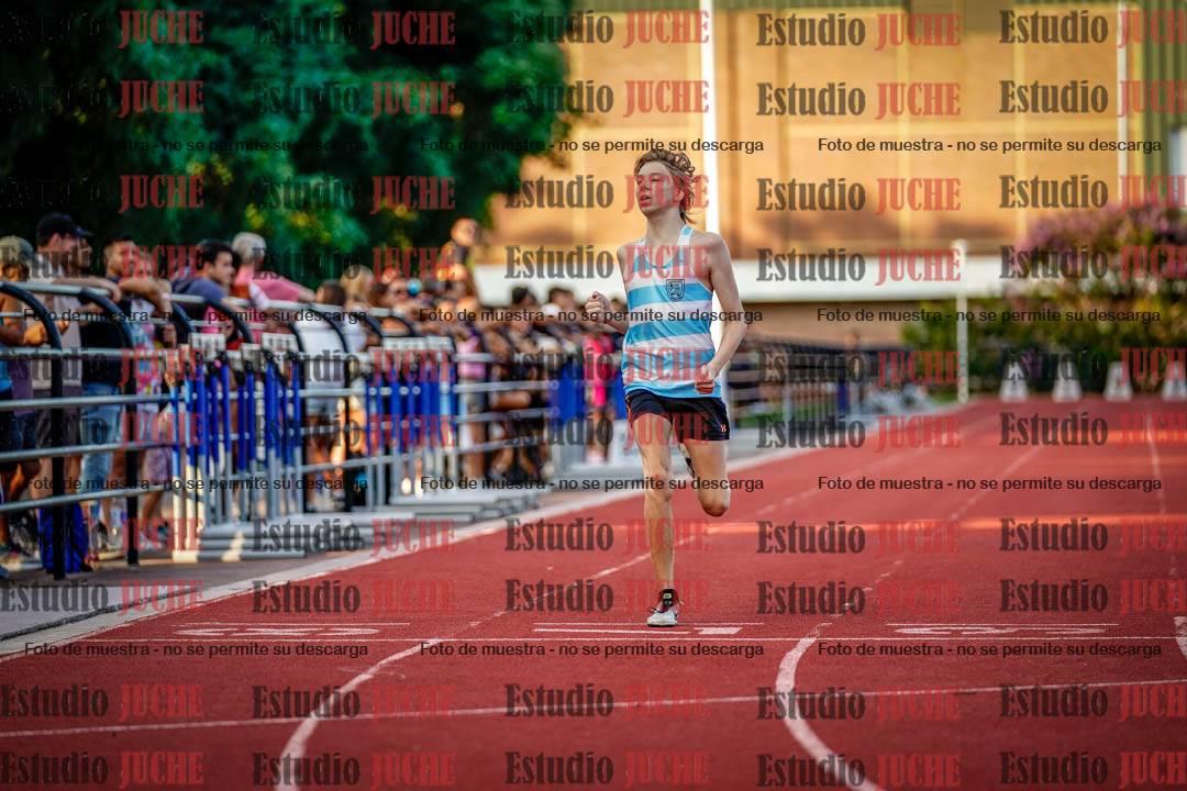 Fotos de los 400 m llanos de varones