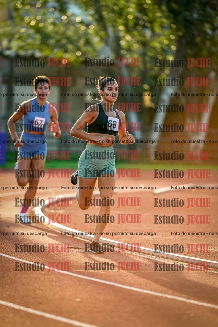 Fotos de los 1500 m llanos de mujeres