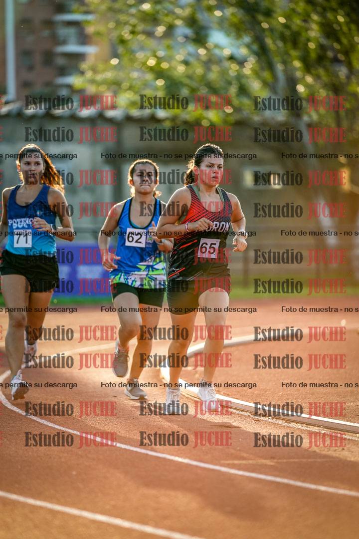 Fotos de los 1500 m llanos de mujeres
