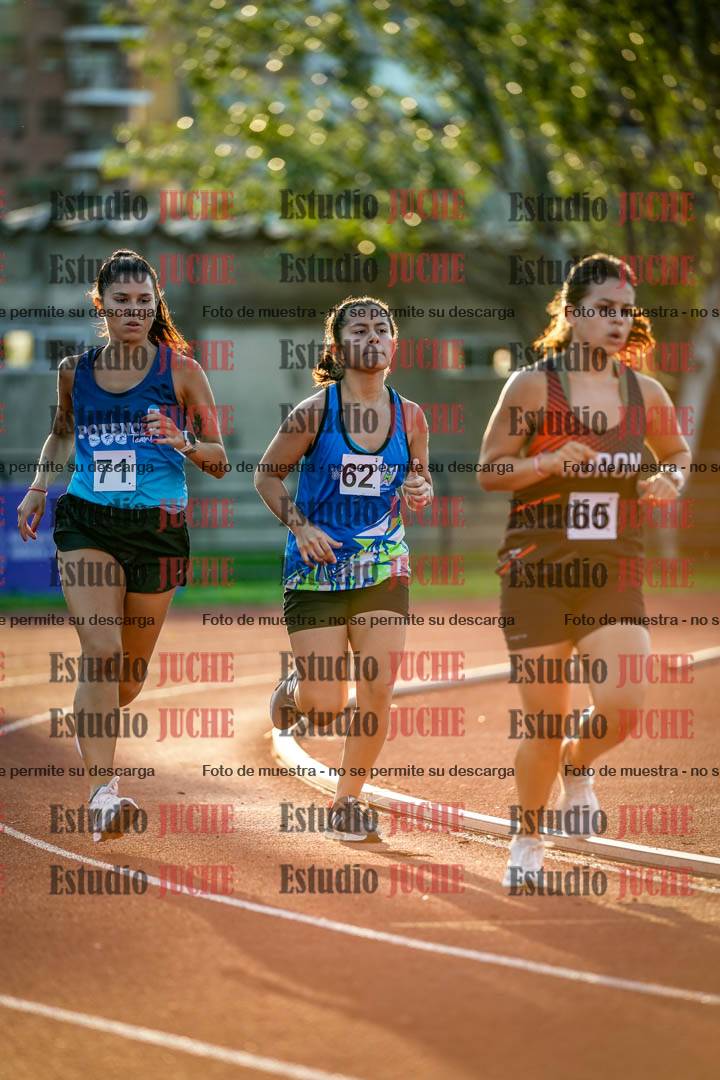 Fotos de los 1500 m llanos de mujeres