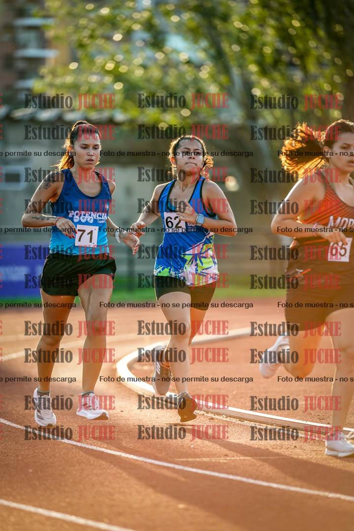 Fotos de los 1500 m llanos de mujeres