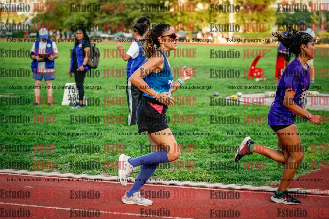 Fotos de los 1500 m llanos de mujeres