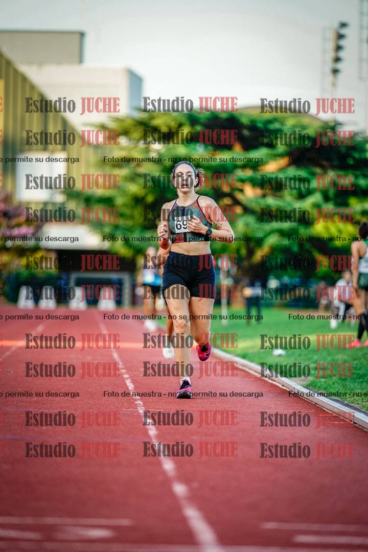 Fotos de los 1500 m llanos de mujeres