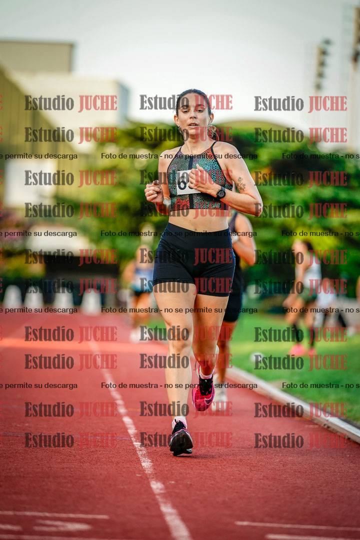 Fotos de los 1500 m llanos de mujeres