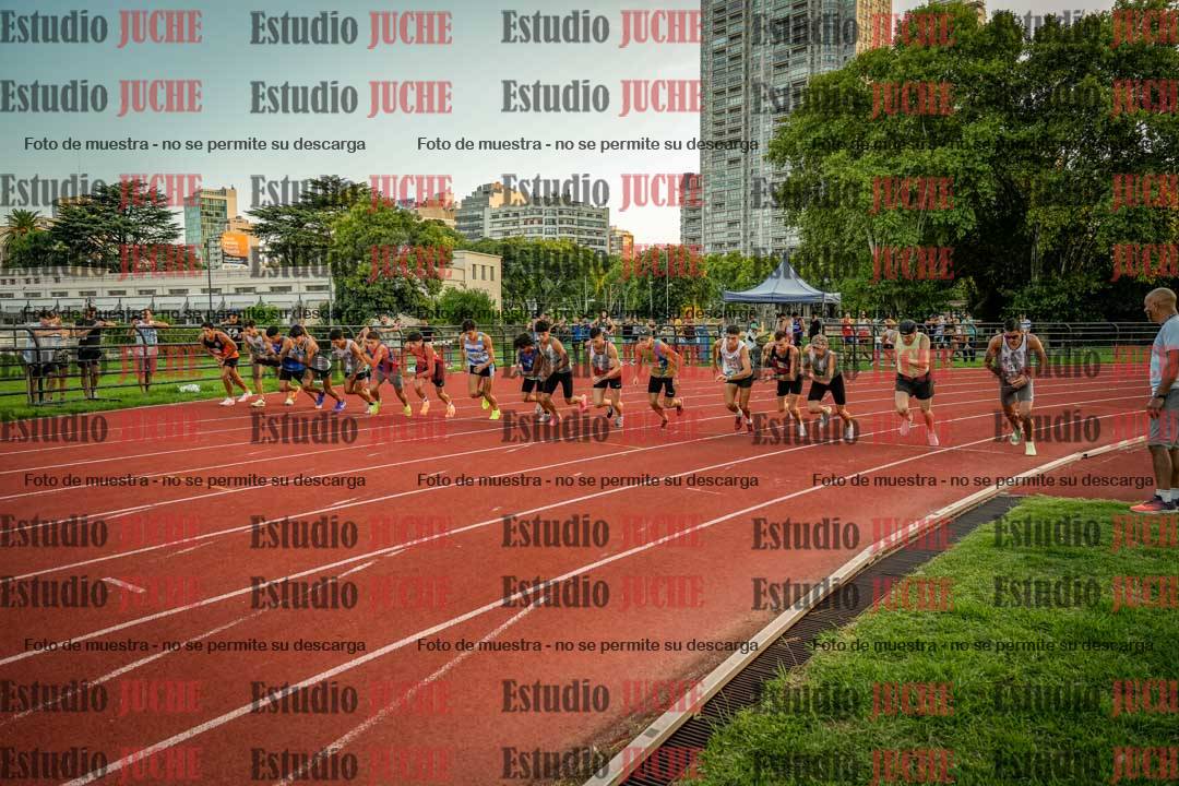 Fotos de los 1500 m llanos de varones
