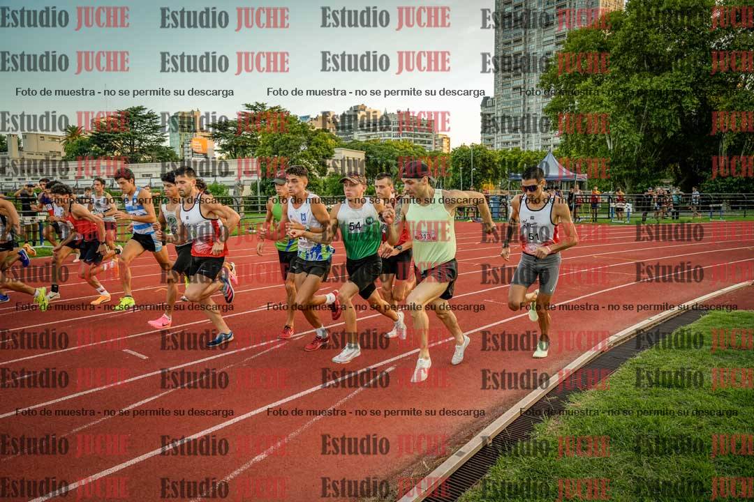 Fotos de los 1500 m llanos de varones