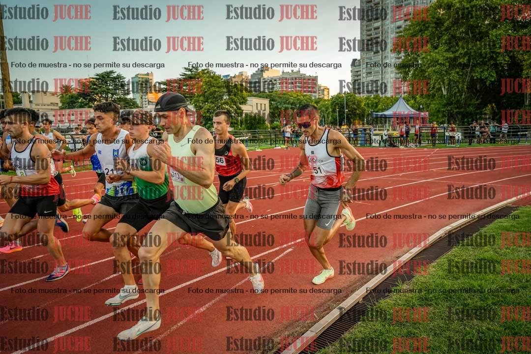 Fotos de los 1500 m llanos de varones