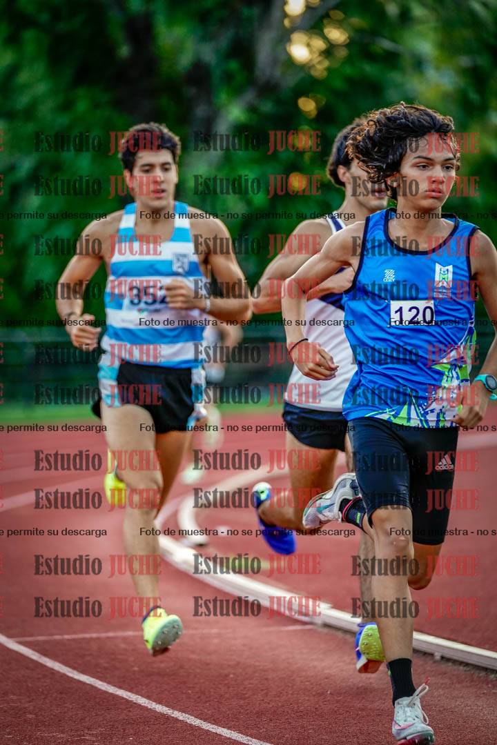 Fotos de los 1500 m llanos de varones
