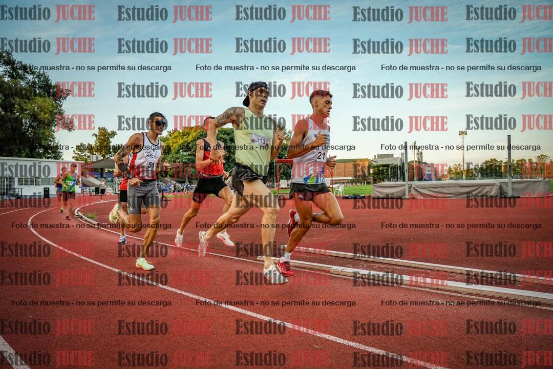Fotos de los 1500 m llanos de varones