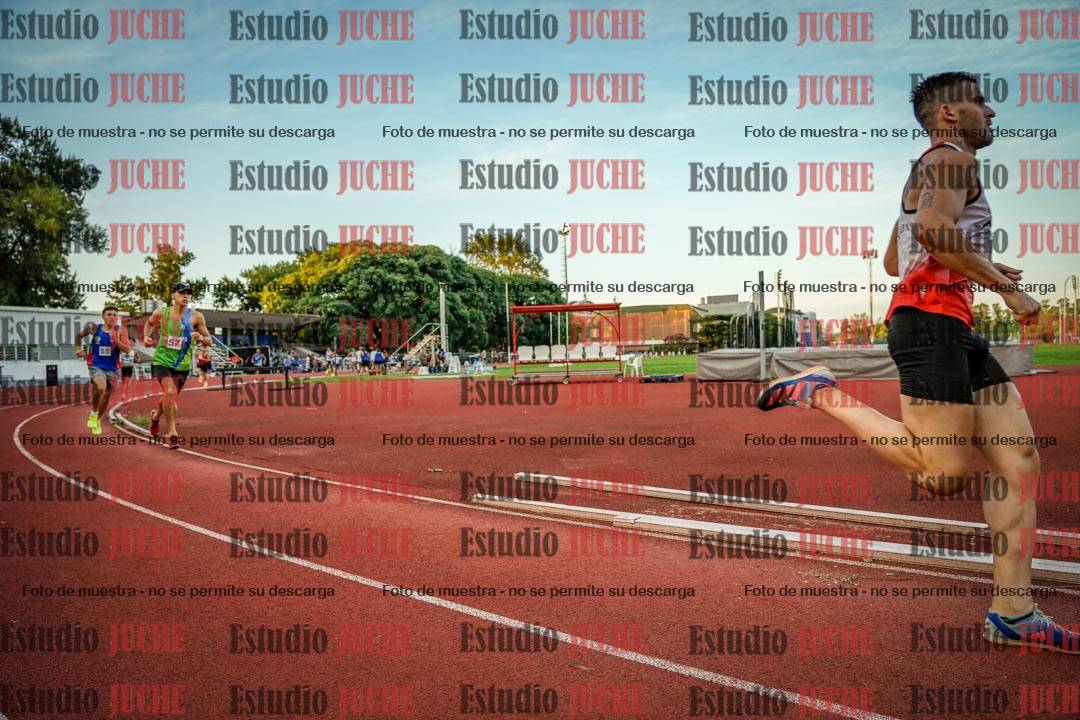 Fotos de los 1500 m llanos de varones