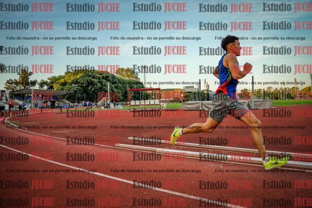 Fotos de los 1500 m llanos de varones